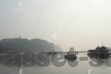 中韩足球比分图片-中韩足球对决，比分背后的故事与图片里的激情瞬间